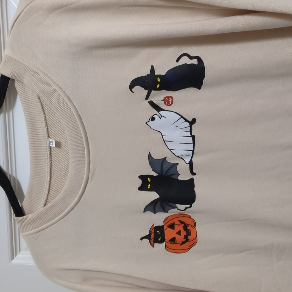 Black cat Halloween top size 2x - Picture 2 of 3